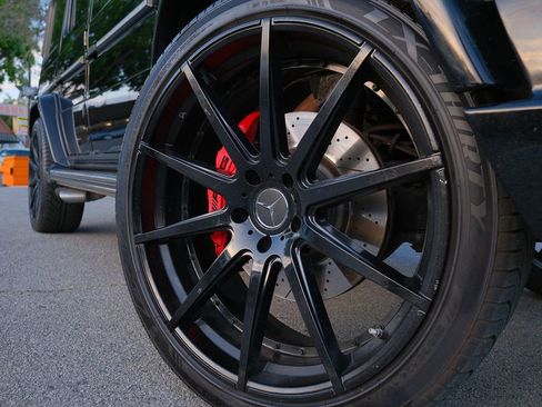 Used 2014 Mercedes-Benz G 63 AMG 4MATIC image 21