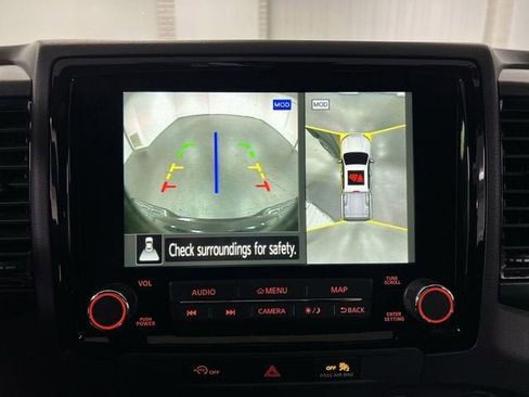 Used 2023 Nissan Frontier PRO-4X w/ Pro Convenience Package AWD/4WD image 15