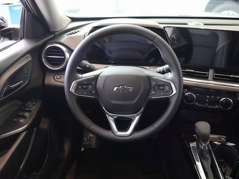 New 2026 Chevrolet Trax ACTIV w/ Driver Confidence Package FWD image 15