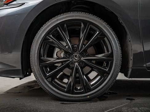 Certified 2024 Lexus ES 350 F Sport w/ Accessory Package (Z2) image 13