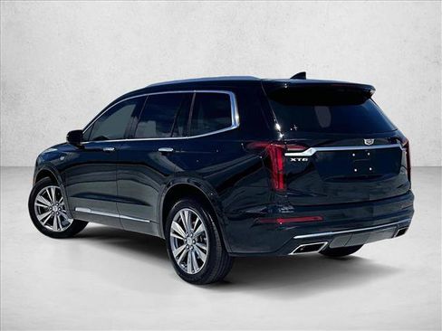 Certified 2025 Cadillac XT6 Premium Luxury w/ Technology Package FWD image 13