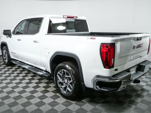 New 2026 GMC Sierra 1500 SLT w/ SLT Premium Plus Package AWD/4WD image 30