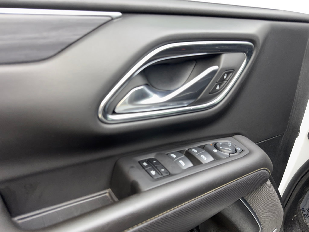 Used 2024 GMC Yukon SLT RWD image 35