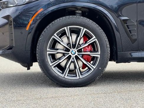 New 2026 BMW X5 xDrive40i w/ M Sport Package image 2