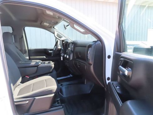 Used 2022 GMC Sierra 2500 Pro w/ Convenience Package AWD/4WD image 22