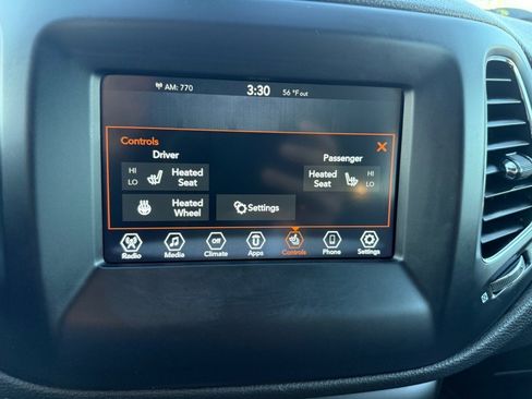 Certified 2021 Jeep Compass Latitude w/ Convenience Group image 20