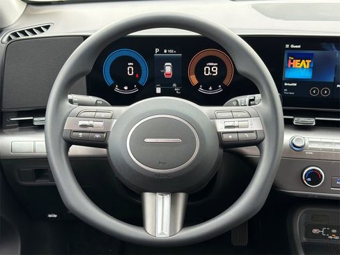 New 2026 Hyundai Kona SE image 23