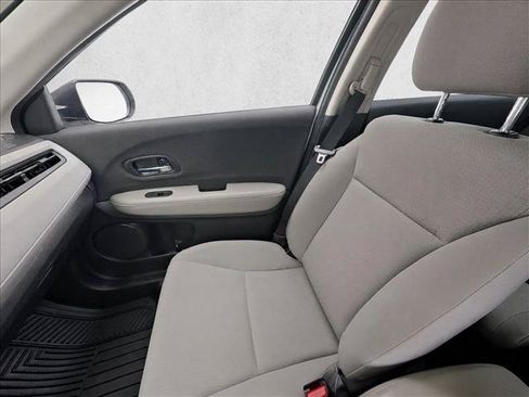 Used 2021 Honda HR-V LX image 22
