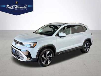New 2025 Volkswagen Taos SE