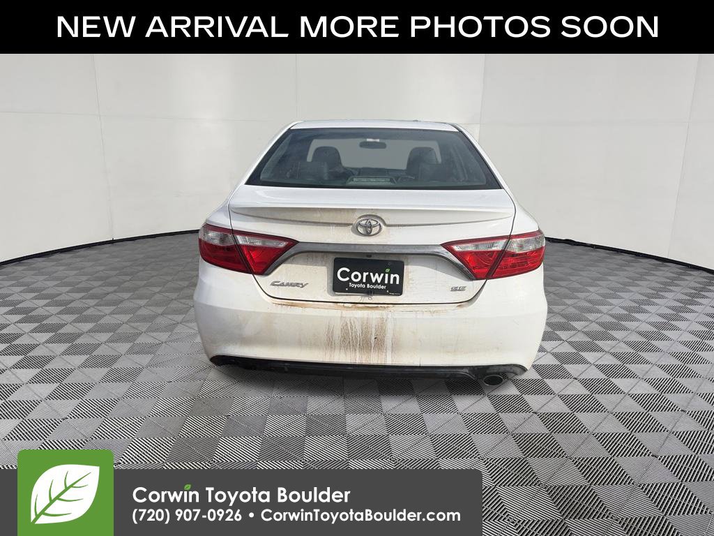 Used 2016 Toyota Camry SE FWD image 6