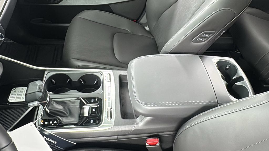 New 2026 Kia Carnival SX w/ SX Dark Edition Package FWD image 36