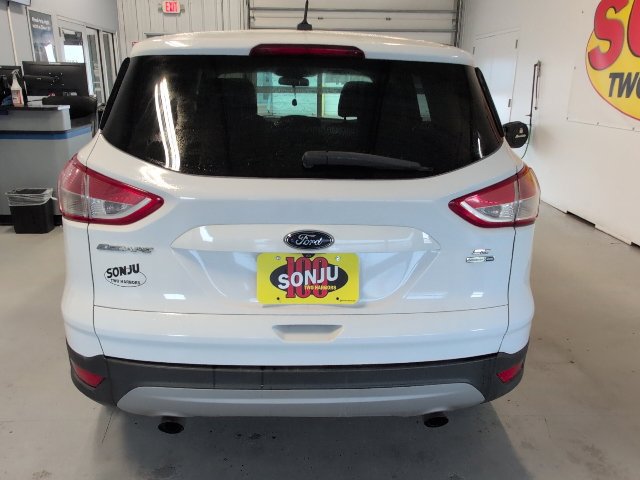 Used 2016 Ford Escape SE AWD/4WD image 4