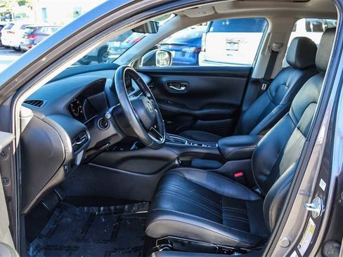 Used 2023 Honda HR-V EX-L image 19
