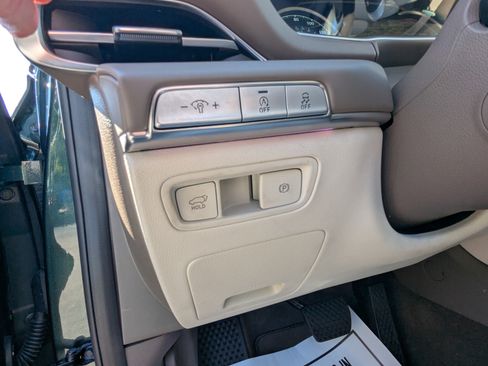 Used 2023 Genesis GV80 2.5T w/ Advanced Package image 20