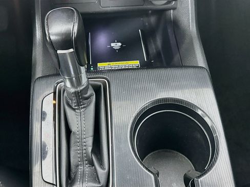 Used 2022 Honda Civic Touring image 25