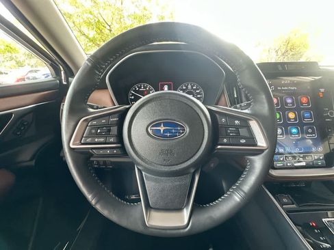 Used 2025 Subaru Outback Touring XT AWD/4WD image 15