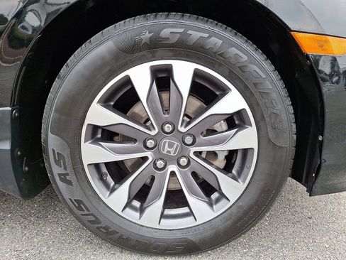 Used 2024 Honda Odyssey EX-L image 8