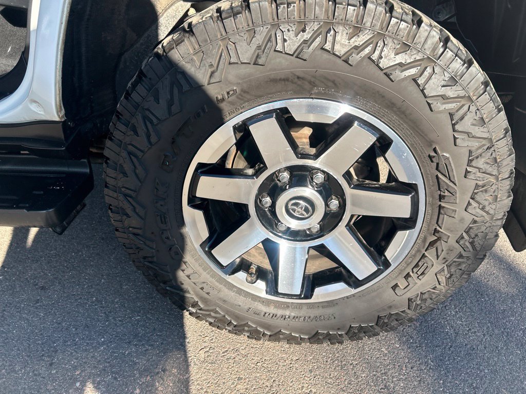 Used 2021 Toyota 4Runner TRD Off-Road Premium AWD/4WD image 32