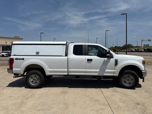 Used 2022 Ford F250 XL w/ Power Equipment Group AWD/4WD image 18