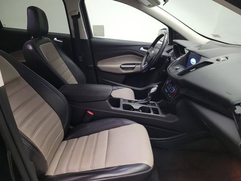 Used 2019 Ford Escape SEL image 21