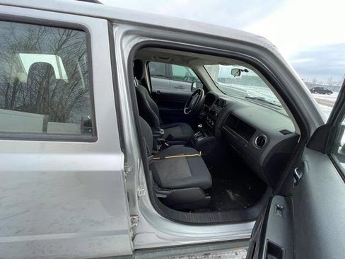 Used 2010 Jeep Patriot Sport w/ PWR Equipment Group image 29