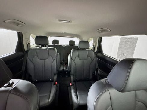Certified 2023 Kia Sorento EX AWD/4WD image 34