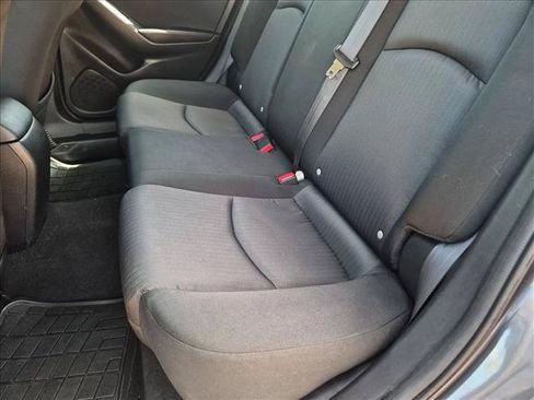 Used 2015 MAZDA MAZDA3 i Sport FWD image 15