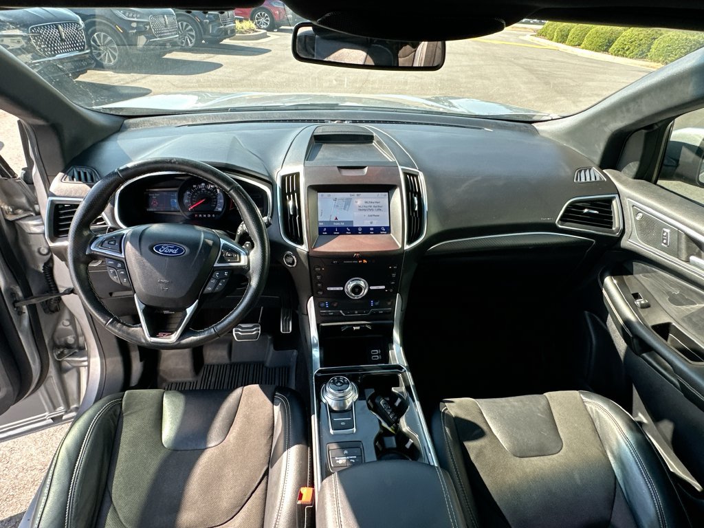 Used 2020 Ford Edge ST w/ Equipment Group 401A AWD/4WD image 3