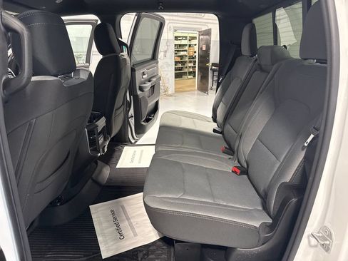 Used 2022 RAM 1500 Big Horn AWD/4WD image 38