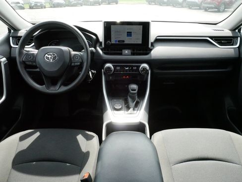 Certified 2025 Toyota RAV4 LE AWD/4WD image 10