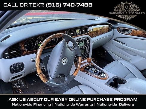 Used 2008 Jaguar XJ8 RWD image 24