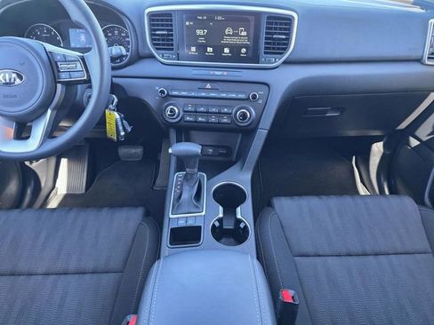 Used 2021 Kia Sportage LX image 22