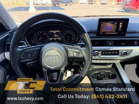 Used 2017 Audi A4 2.0T Premium image 18