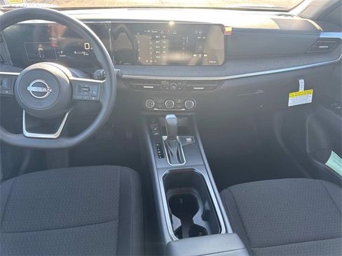 New 2026 Nissan Kicks S image 18