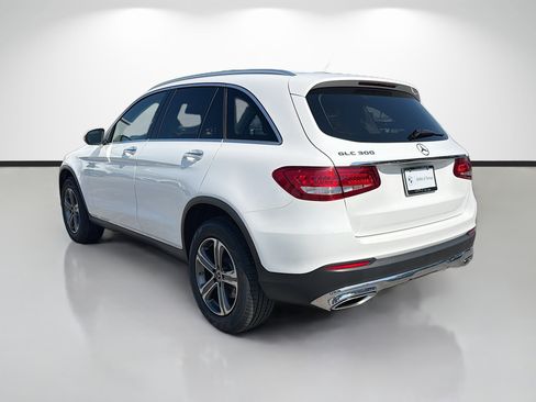 Used 2019 Mercedes-Benz GLC 300 image 5