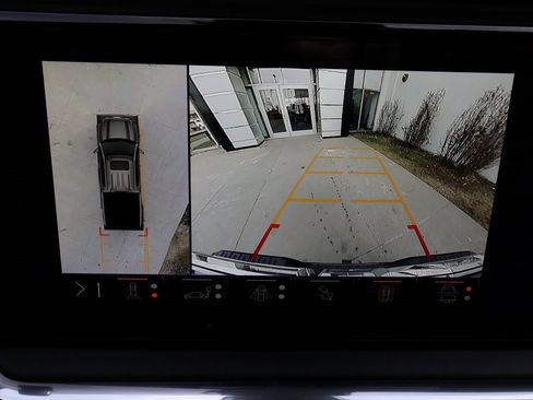 Used 2025 GMC Sierra 1500 Denali Ultimate image 31