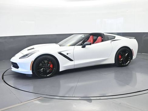 Used 2016 Chevrolet Corvette Stingray Coupe w/ Battery Protection Package RWD image 2