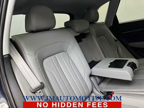 Used 2018 Audi Q5 2.0T Premium Plus w/ Premium Plus Package image 19