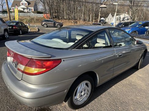 Used 1997 Saturn S-Series SC2 image 3