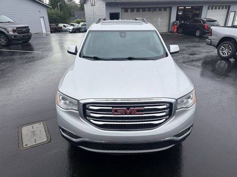 Used 2017 GMC Acadia SLT image 9