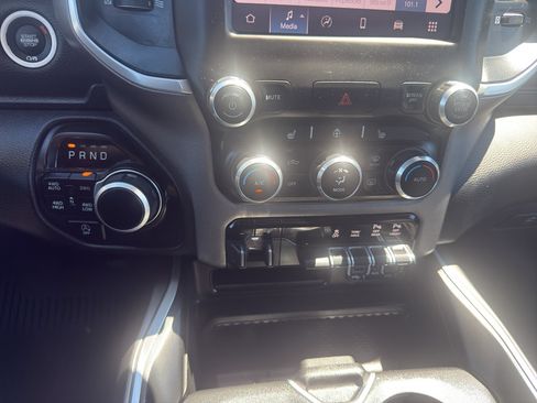 Used 2022 RAM 1500 Big Horn AWD/4WD image 20