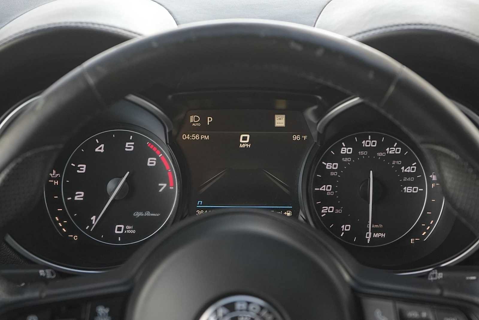 Used 2022 Alfa Romeo Stelvio Ti AWD/4WD image 19