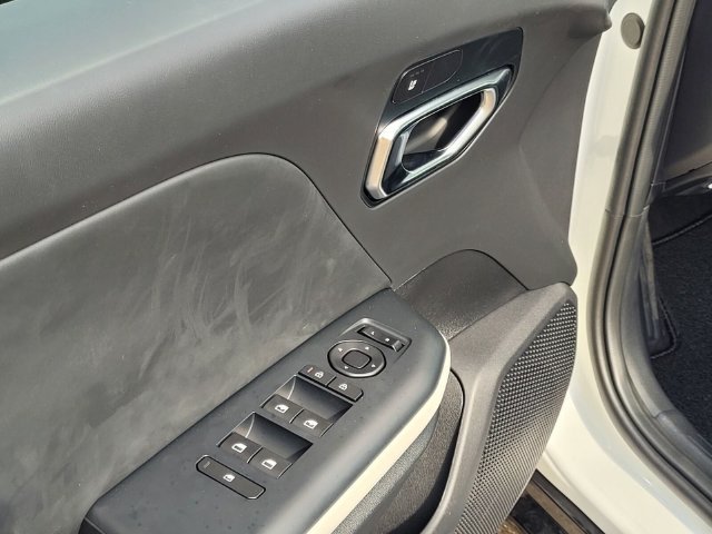 New 2026 Kia K4 GT-Line FWD image 10
