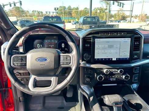 Used 2023 Ford F150 Lariat image 19