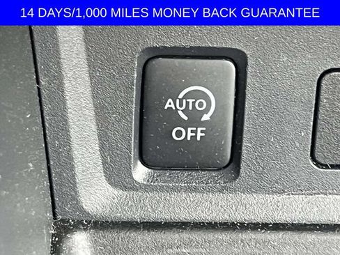 Used 2025 Nissan Sentra SV FWD image 18