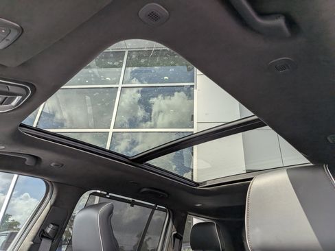 New 2026 Jeep Grand Cherokee Summit AWD/4WD image 17