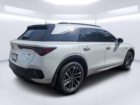 Used 2024 Acura ZDX A-Spec AWD/4WD image 3
