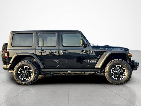 Used 2024 Jeep Wrangler Unlimited Rubicon 4xe w/ Technology Group image 6