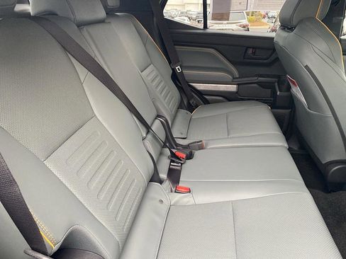 Certified 2025 Toyota 4Runner Trailhunter image 21