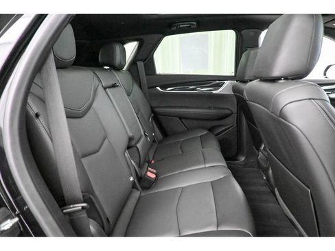 Certified 2023 Cadillac XT5 Premium Luxury image 18